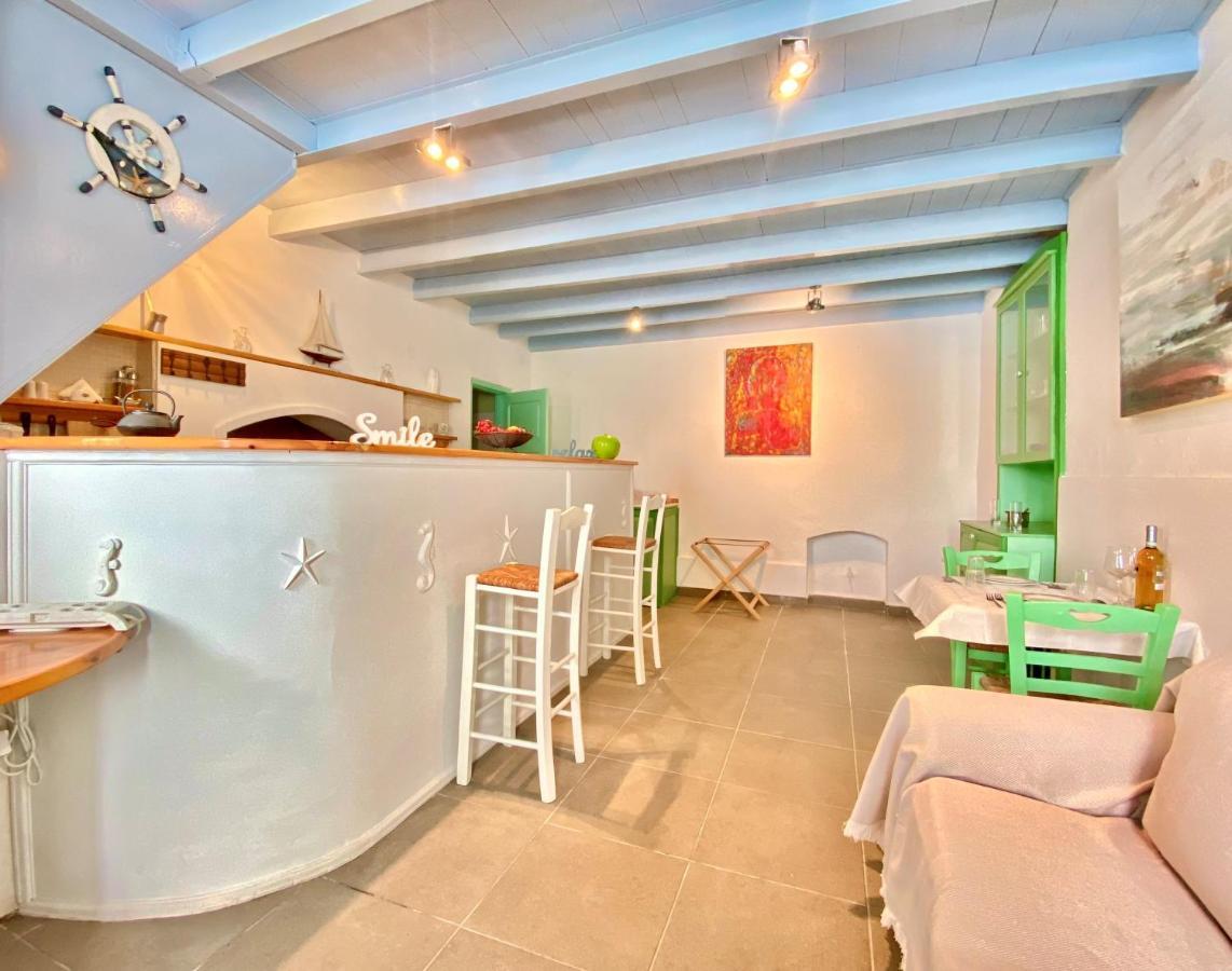 Seafront - Harbour View , Pitini 1 Apartment Symi Exterior foto