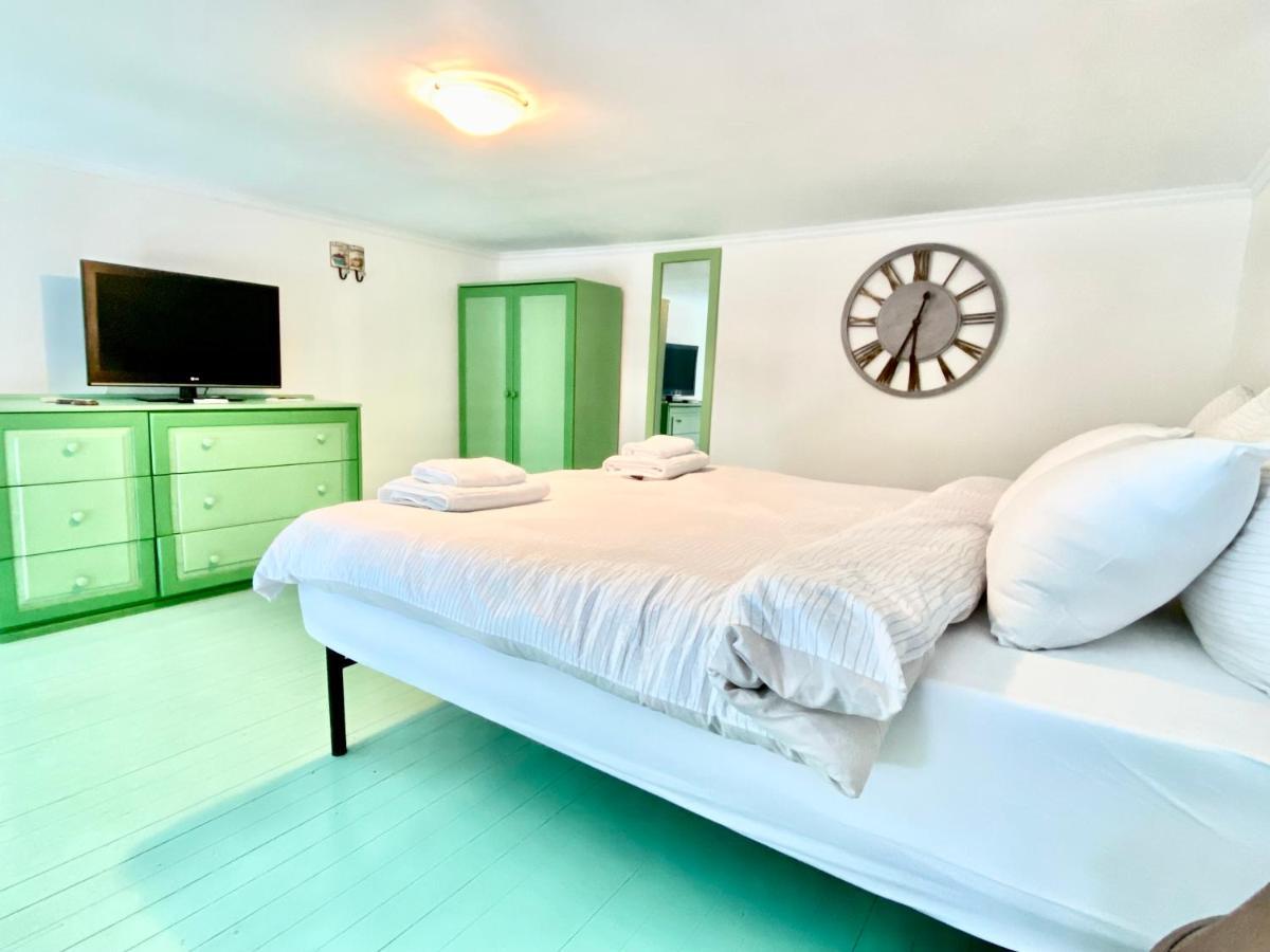 Seafront - Harbour View , Pitini 1 Apartment Symi Exterior foto