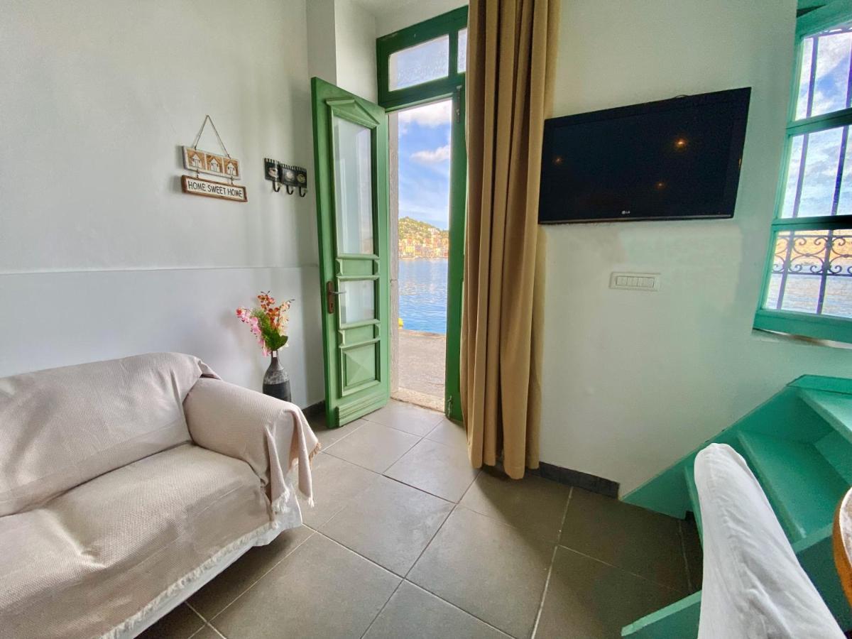Seafront - Harbour View , Pitini 1 Apartment Symi Exterior foto