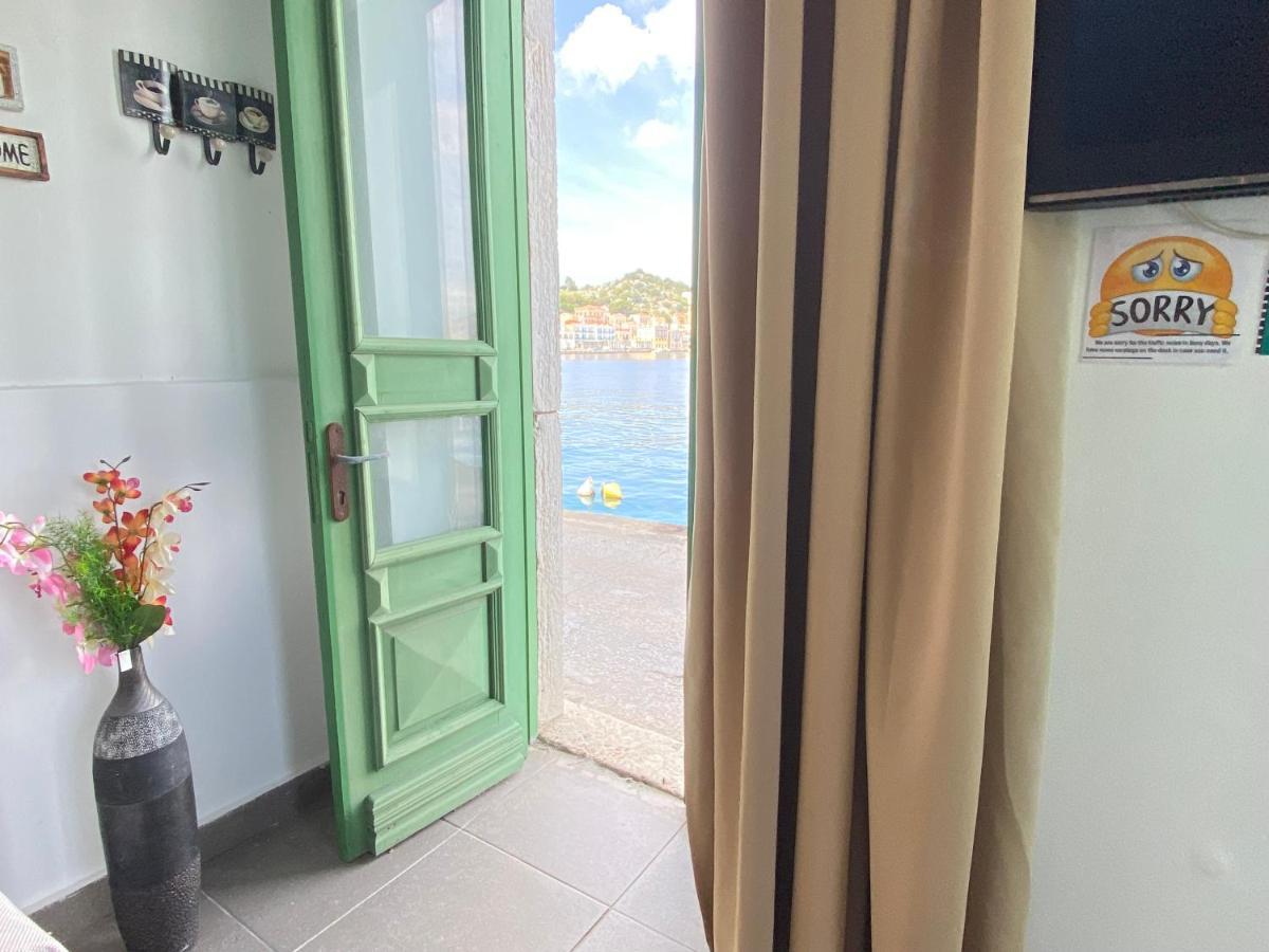 Seafront - Harbour View , Pitini 1 Apartment Symi Exterior foto